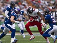 IM电竞APP-阿劳霍数据全面爆炸，葡萄牙战术压制冰岛—现代足球攻防体系的极致演绎