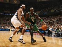 IM电竞-克莱·汤普森末节主宰比赛走向，骑士攻防一体稳稳拿下步行者