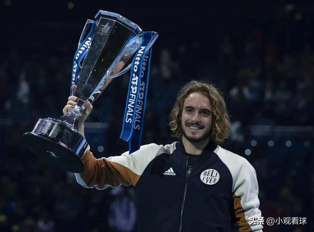 西班牙网球队逆转日本网球队，西西帕斯完成帽子戏法的简单介绍