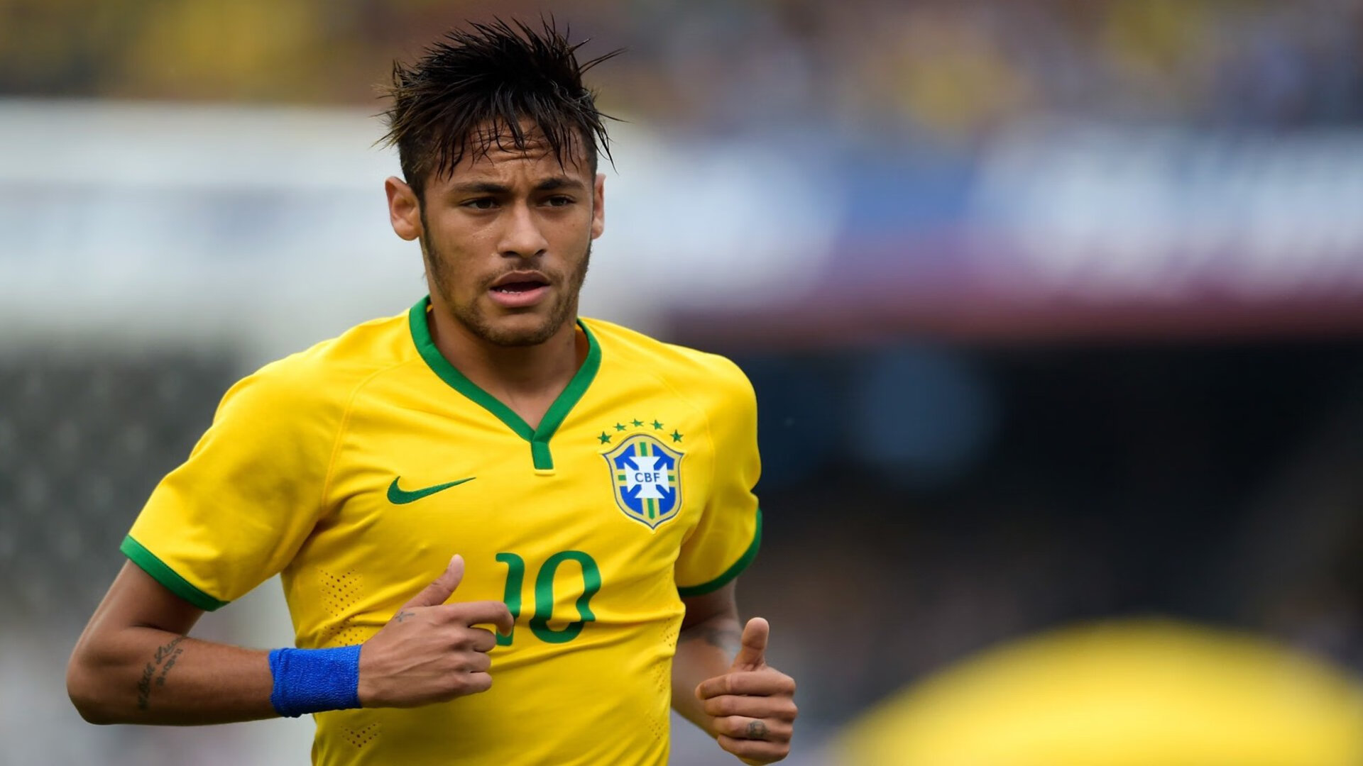 从富安健洋的里程碑到美葡巅峰对决,体育精神跨越国界的共鸣