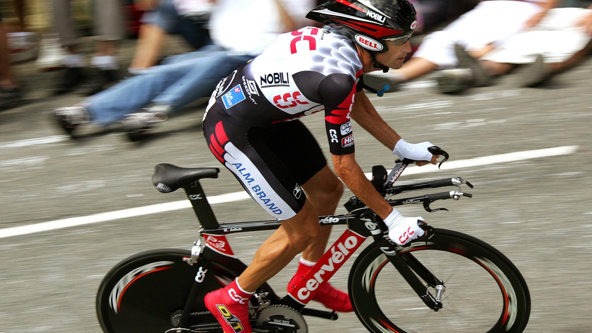 布伦森世界排名战接管赛场,76人巅峰对决力克北京队