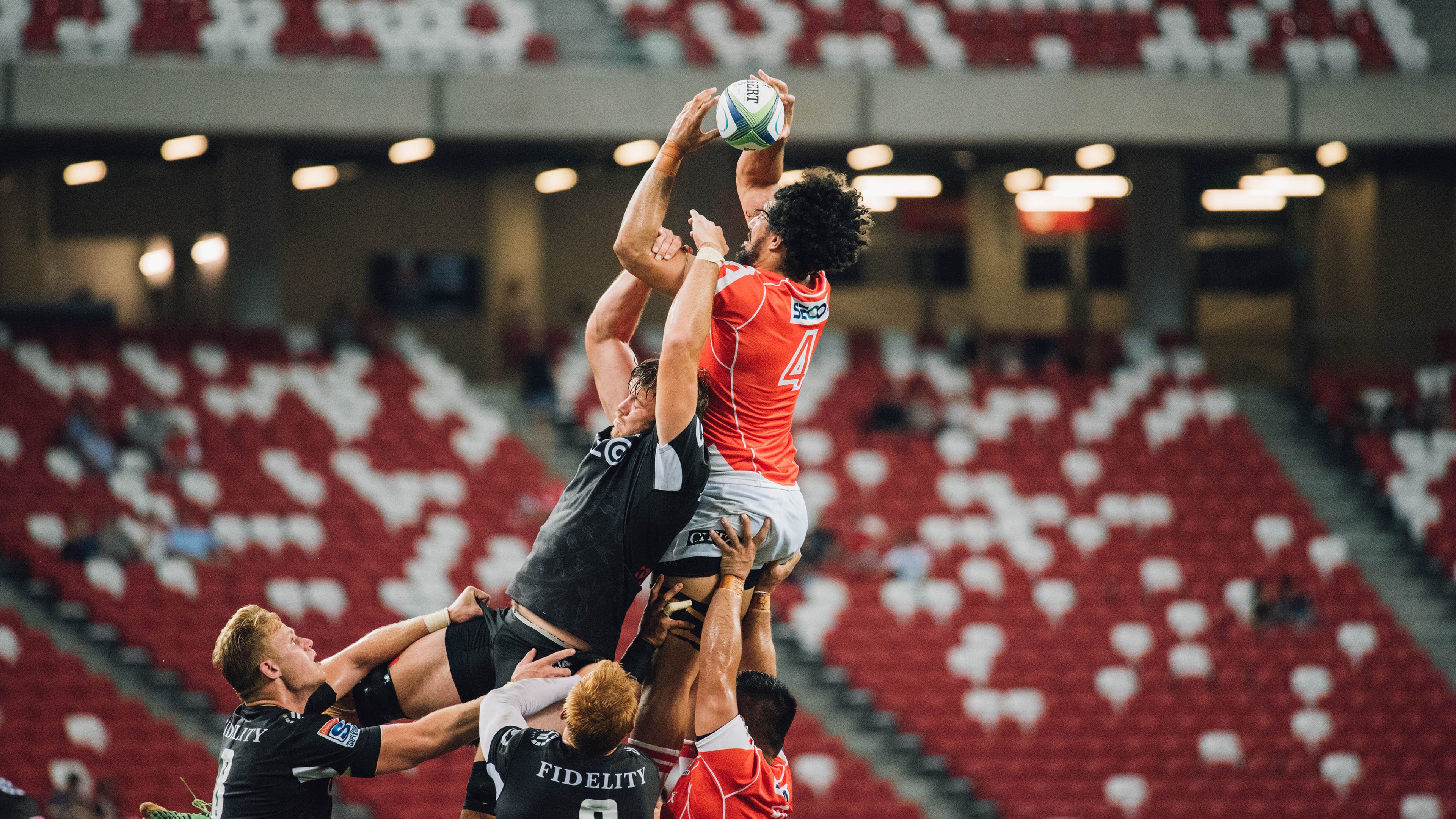 蛰伏与蜕变，从黄蜂斩落广东到保罗接管季后赛的启示