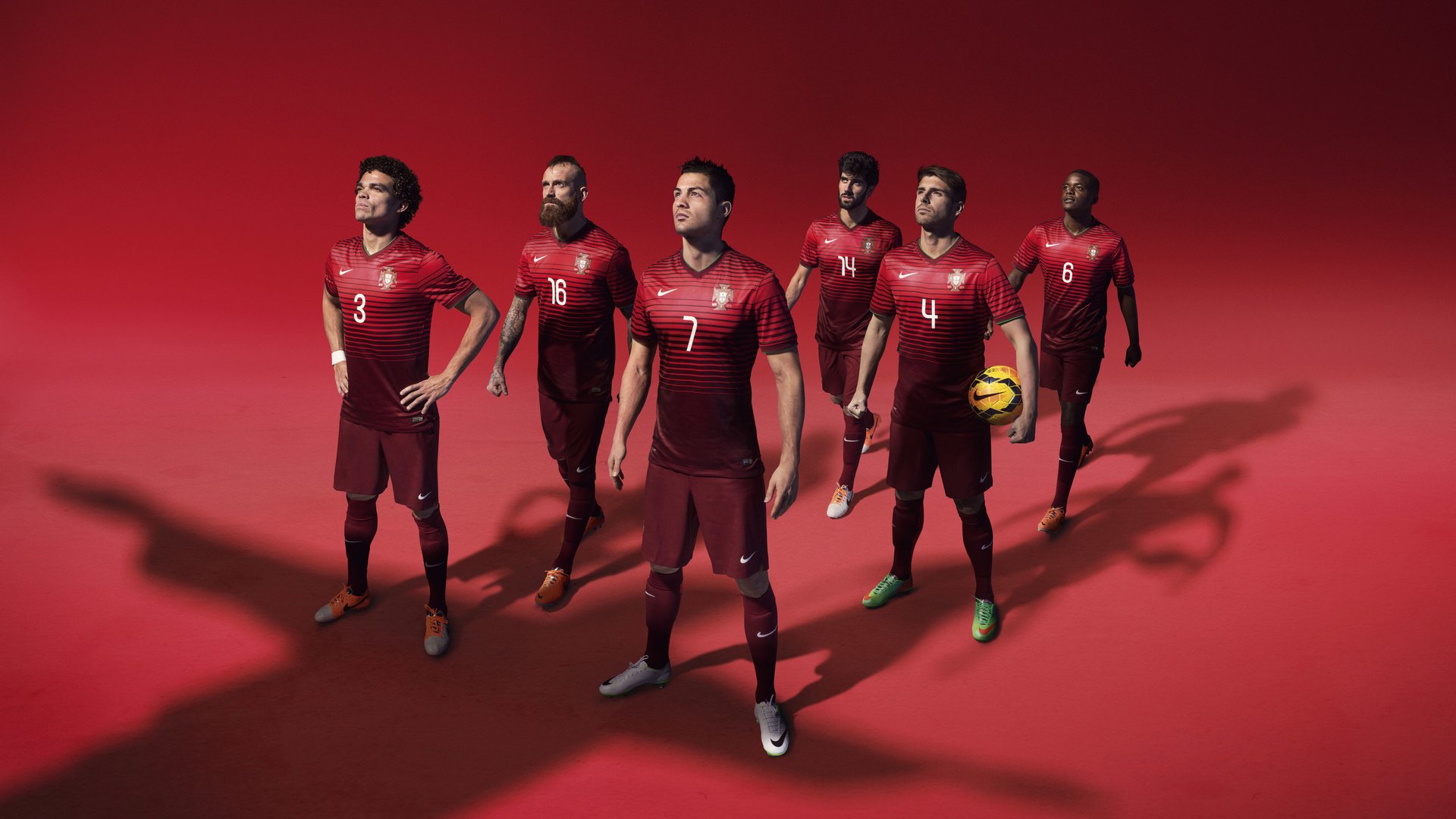 鏖战北欧，罗德里戈闪耀全场，土耳其战术革命力克芬兰